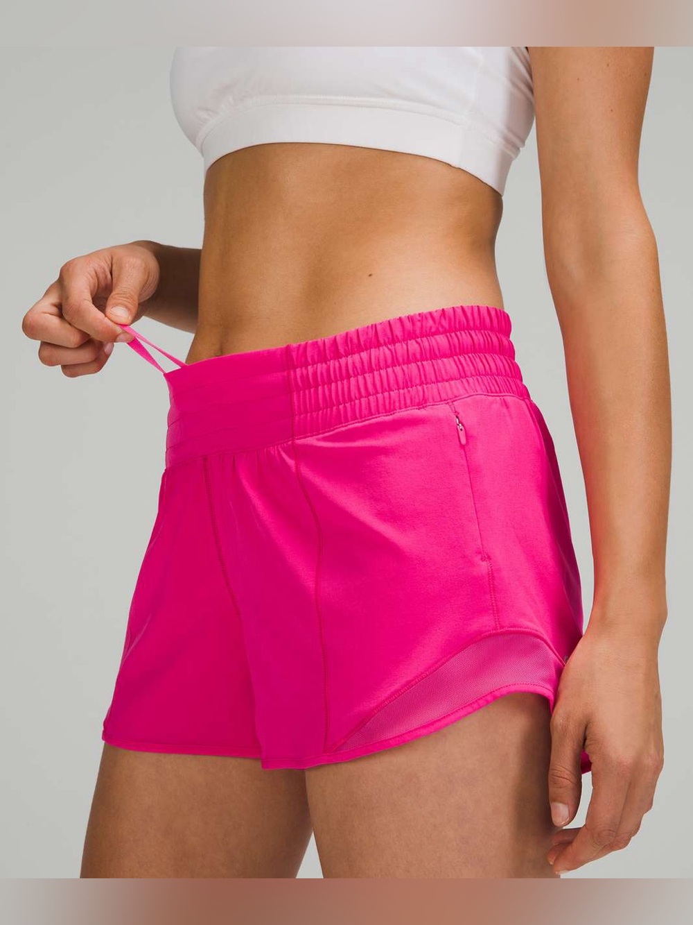 Lululemon Hotty Hot Low Rise 2.5” Lined Shorts in Sonic Pink